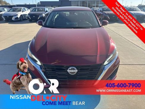 New 2025 Nissan Altima 2.5 SL image 8