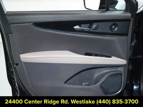 Used 2021 Lincoln Nautilus Reserve AWD/4WD image 16