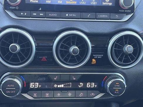 Certified 2025 Nissan Sentra SR image 13