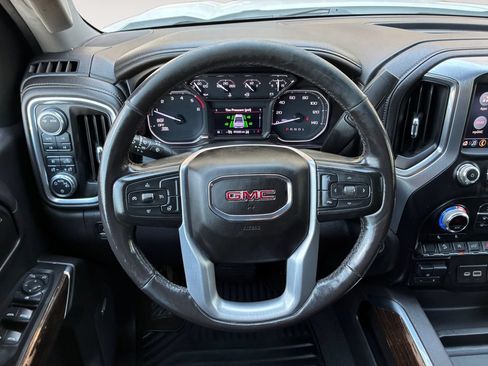 Used 2021 GMC Sierra 1500 Elevation w/ Preferred Package AWD/4WD image 12