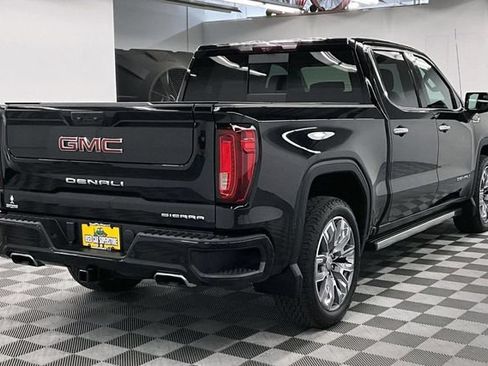 Used 2023 GMC Sierra 1500 Denali w/ Denali Reserve Package AWD/4WD image 13