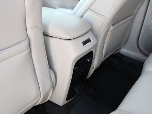 Used 2018 Lincoln MKC Select w/ Lincoln MKC Climate Package FWD image 22