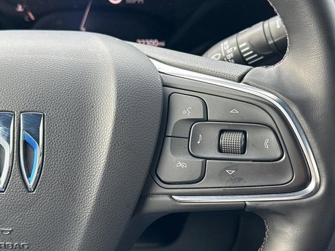 Used 2024 Buick Envista Preferred w/ Convenience I Package image 23
