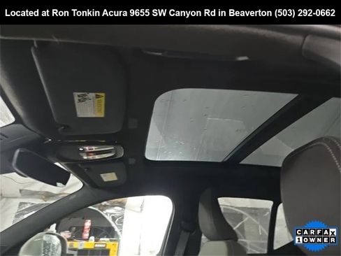 Used 2024 Volvo XC40 B5 Core image 10