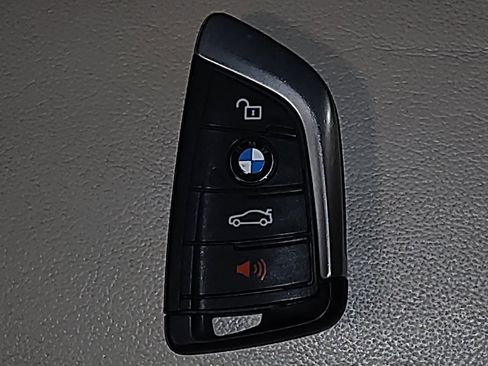 Used 2019 BMW X3 sDrive30i w/ Premium Package RWD image 32