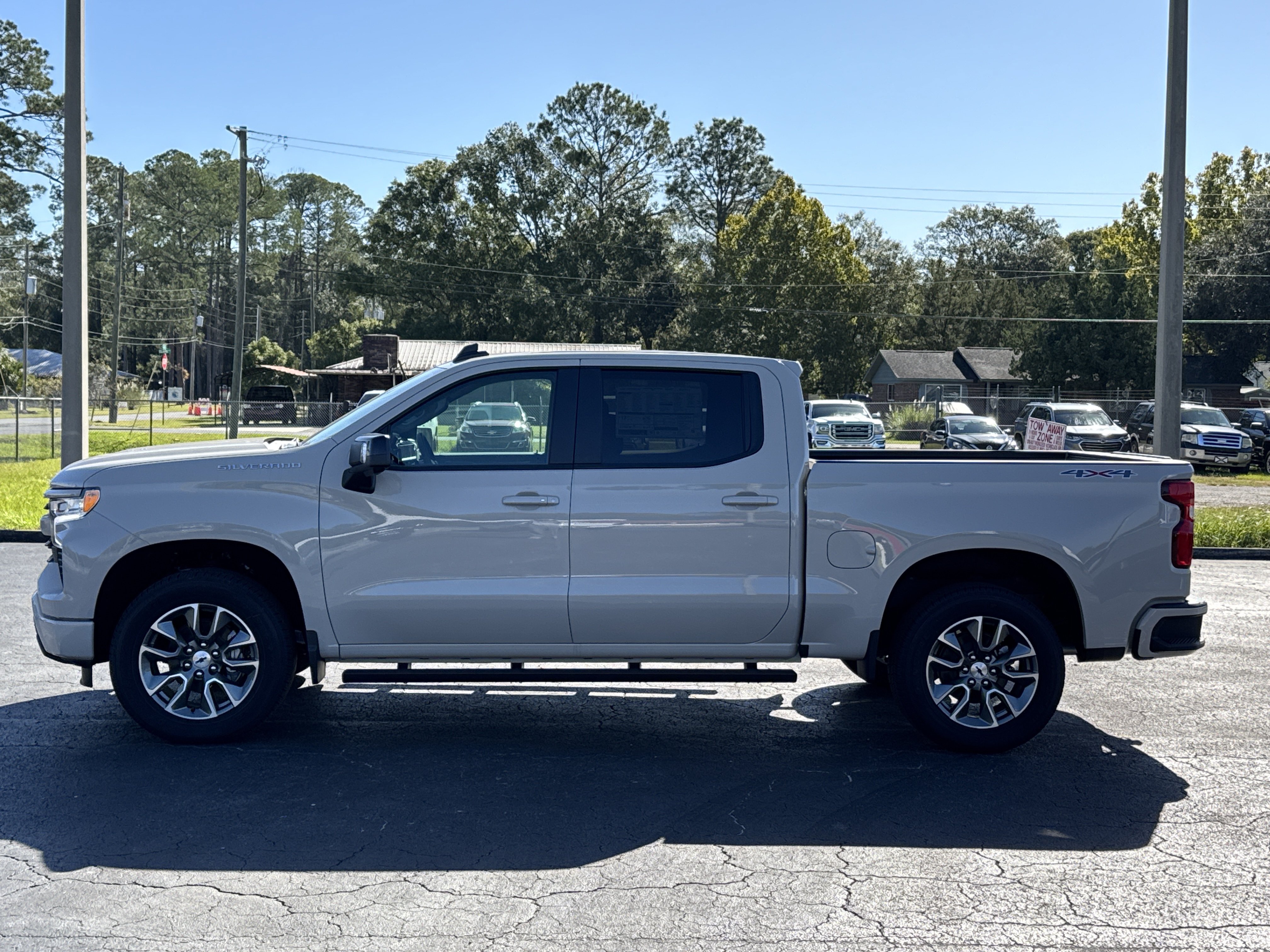 New 2026 Chevrolet Silverado 1500 RST w/ RST All Star Premium Package AWD/4WD image 6