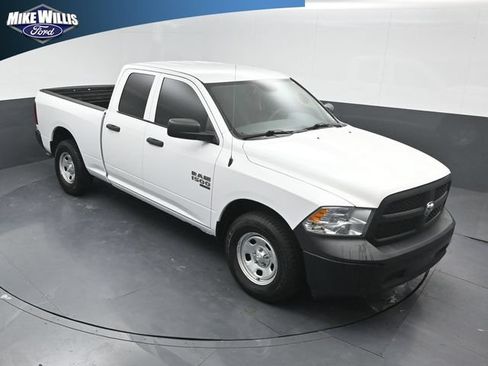 Used 2020 RAM 1500 Tradesman RWD image 9