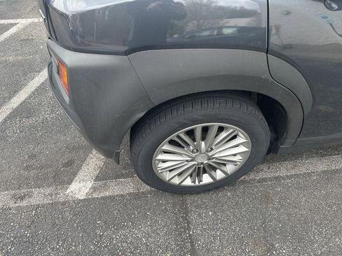 Used 2018 Hyundai Kona SEL image 7