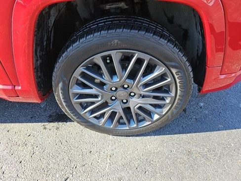 Used 2022 Jeep Compass Limited image 10