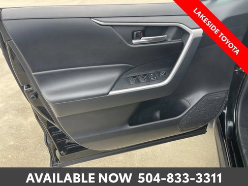 Certified 2025 Toyota RAV4 XLE FWD image 25
