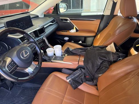 Used 2022 Lexus RX 350L Luxury w/ Accessory Package (Z1) image 4