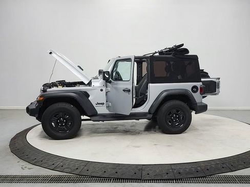 Used 2024 Jeep Wrangler Sport AWD/4WD image 12