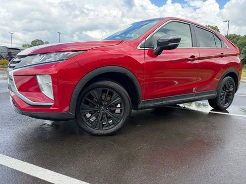 Used 2020 Mitsubishi Eclipse Cross SE FWD image 3