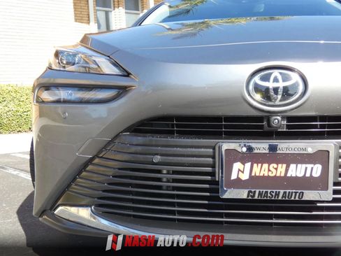 Used 2023 Toyota Mirai w/ Advanced Technology Package RWD image 19