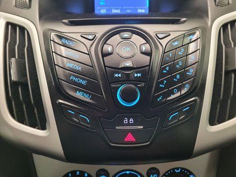 Used 2014 Ford Focus SE image 26