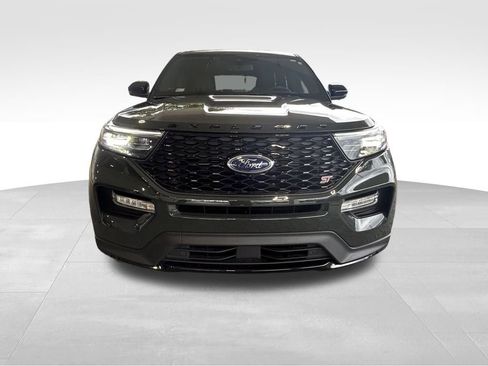 Used 2022 Ford Explorer ST w/ Equipment Group 401A image 9