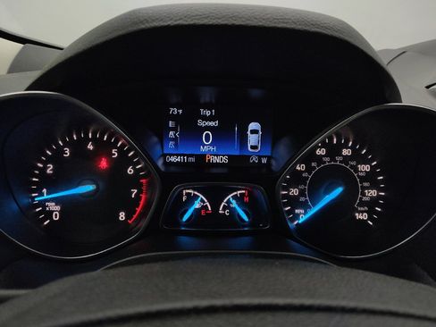 Used 2019 Ford Escape SE FWD image 23