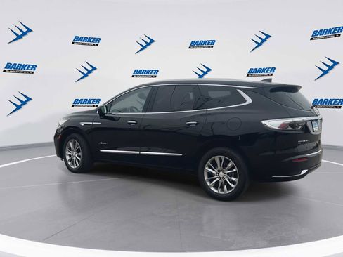 Used 2022 Buick Enclave Avenir w/ Avenir Technology Package image 6