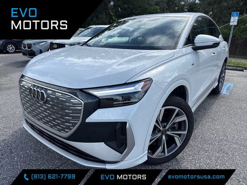 Used 2024 Audi Q4 e-tron Premium Plus AWD/4WD image 1