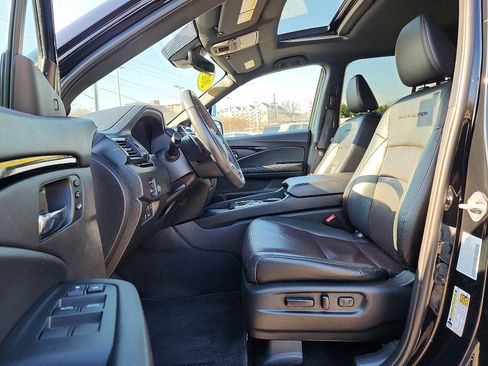 Used 2024 Honda Ridgeline Black Edition image 14