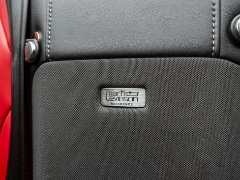 Used 2021 Lexus LC 500 Convertible image 29