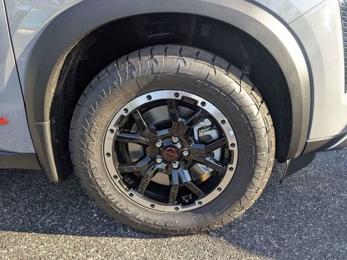New 2026 Nissan Pathfinder Rock Creek w/ Rock Creek Premium Package AWD/4WD image 11