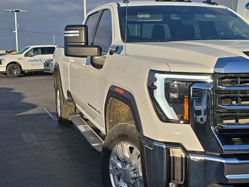 Used 2024 GMC Sierra 3500 SLE w/ SLE Value Package image 66