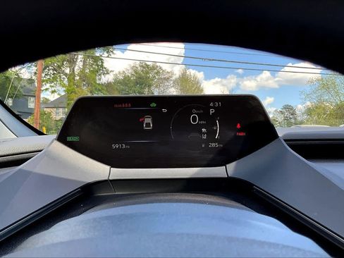 Used 2024 Toyota Prius XLE image 26