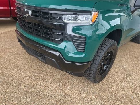 New 2026 Chevrolet Silverado 1500 LT w/ Safety Package AWD/4WD image 9