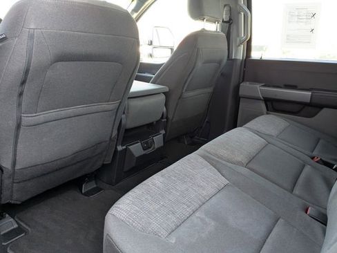 Used 2025 Ford F250 XLT image 26