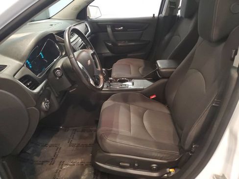 Used 2017 Chevrolet Traverse LT AWD/4WD image 10