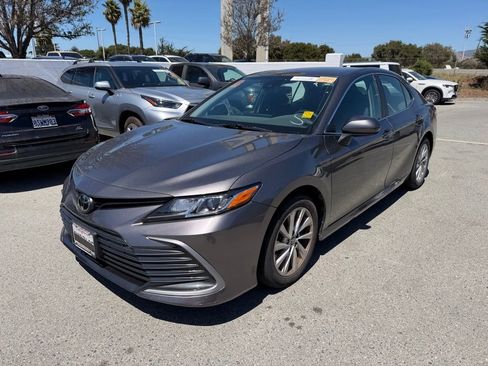 Used 2023 Toyota Camry LE FWD image 1