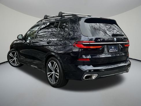 Used 2025 BMW X7 xDrive40i w/ M Sport Package image 4