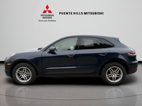 Used 2021 Porsche Macan AWD/4WD image 8