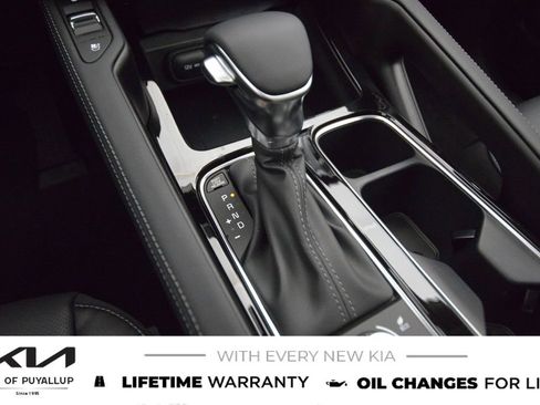 New 2025 Kia Telluride EX image 24