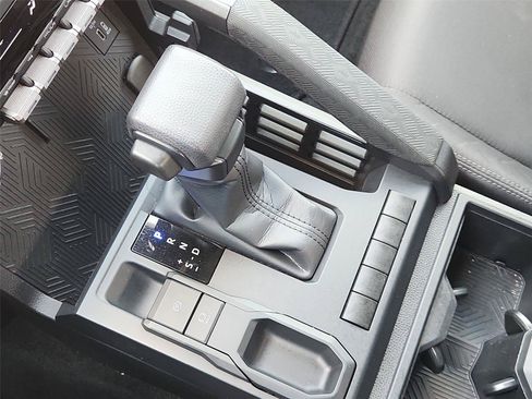 Used 2025 Toyota Tacoma SR RWD image 15