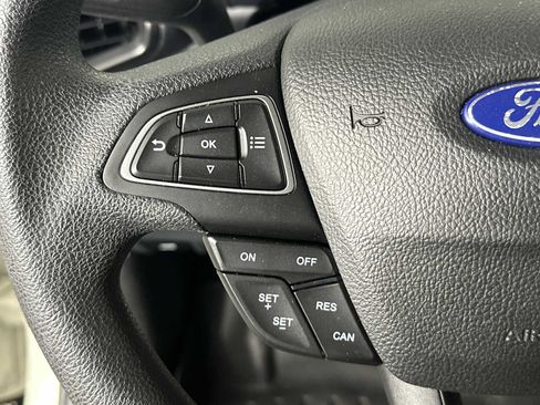 Used 2021 Ford EcoSport SE image 24