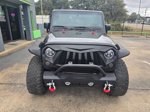 Used 2014 Jeep Wrangler Sport w/ Quick Order Package 24S AWD/4WD image 5