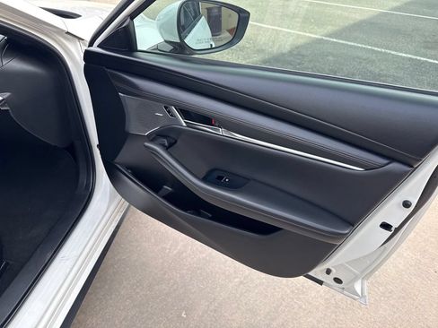 Used 2020 MAZDA MAZDA3 AWD Hatchback w/ Premium Pkg image 12