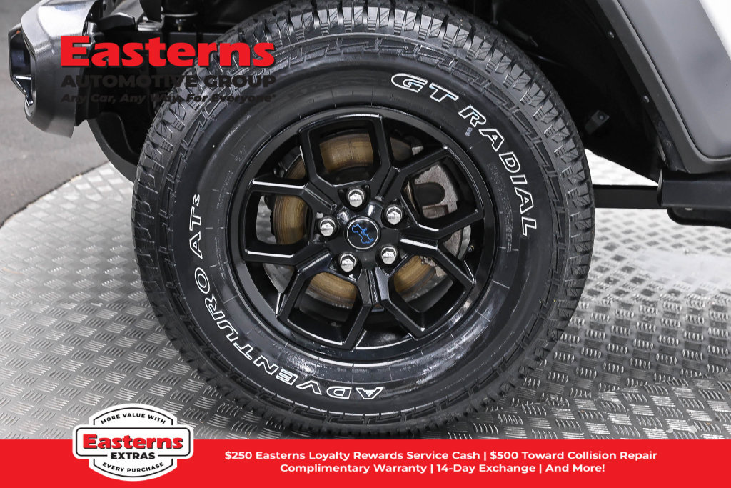 Used 2024 Jeep Wrangler Unlimited AWD/4WD image 36