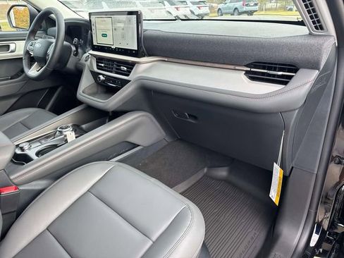 New 2026 Ford Explorer Active w/ Active Comfort Package image 14
