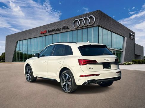 Used 2023 Audi Q5 2.0T Premium Plus w/ Premium Plus Package AWD/4WD image 4