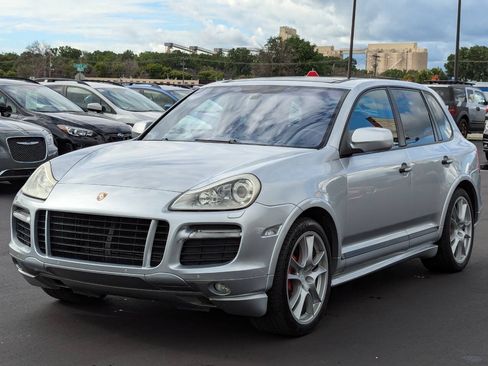 Used 2009 Porsche Cayenne GTS AWD/4WD image 5