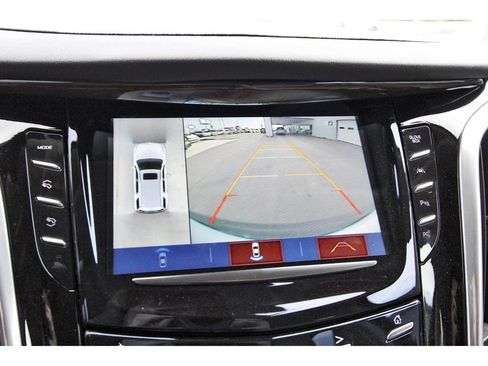 Used 2020 Cadillac Escalade Luxury RWD image 28