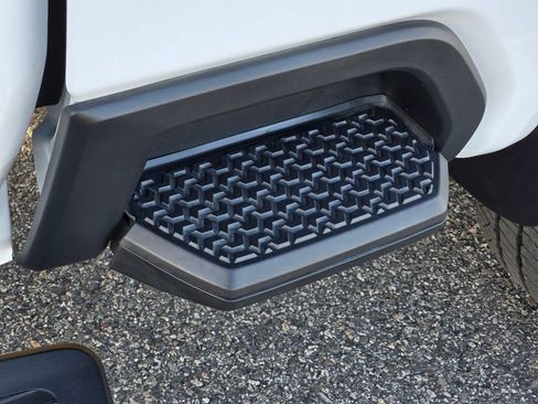 New 2025 GMC Sierra 2500 SLE w/ SLE Value Package; image 11