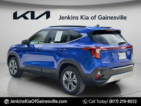 Used 2024 Kia Seltos S AWD/4WD image 5