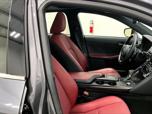 Used 2024 Lexus IS 300 w/ Comfort Package RWD image 9