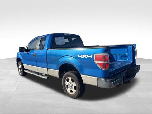 Used 2011 Ford F150 XLT image 3