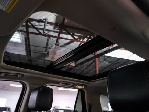 Used 2018 Ford Expedition Max Platinum image 5