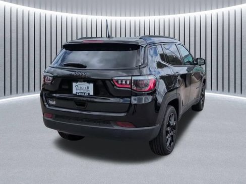New 2026 Jeep Compass Latitude AWD/4WD image 7